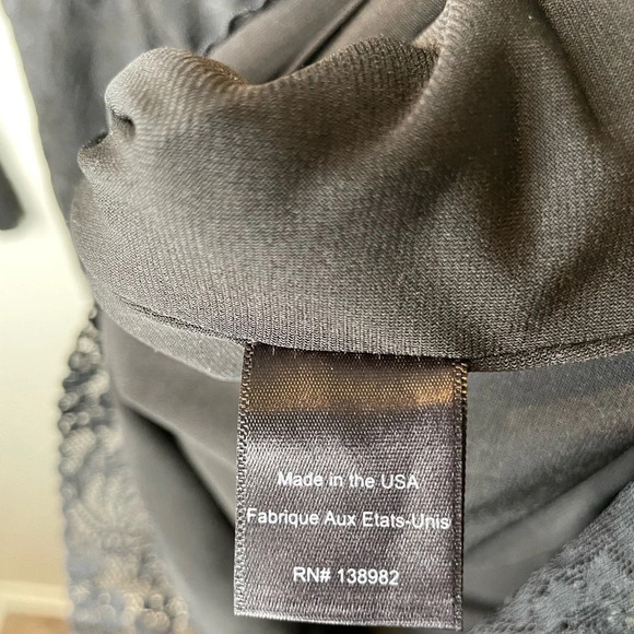 Dress The Population Erica Black Lace Mini Dress Size Small - Picture 6 of 10